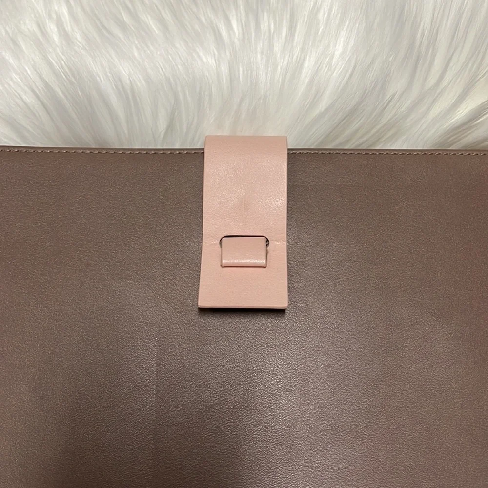 Anthropologie Tabitha Padfolio